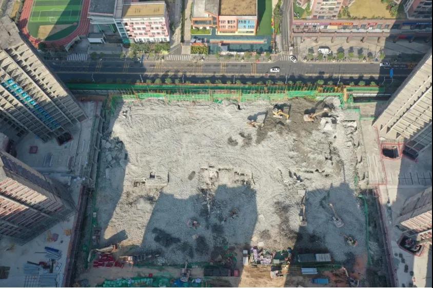 深圳首个“统建楼”改造试点项目拆除完成