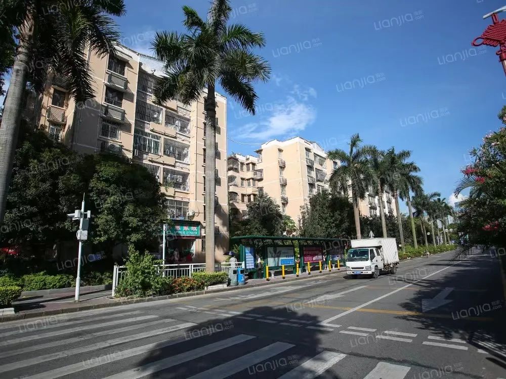 跌幅高达59%！深圳房价跌幅最猛的10个小区