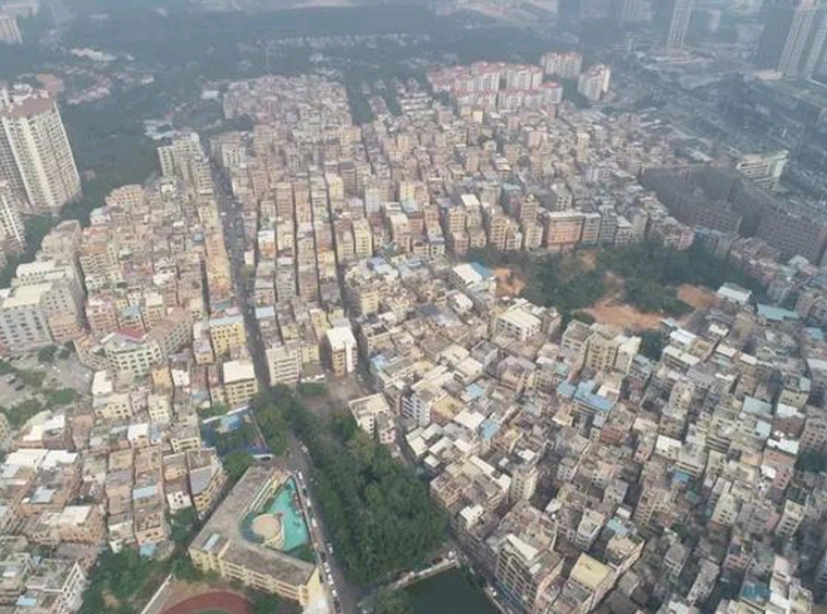 或许，土豪村才救地产